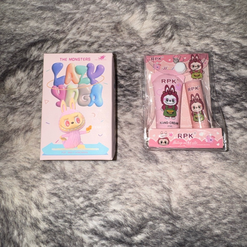 Labubu Trio- blind box, lotion and lip set